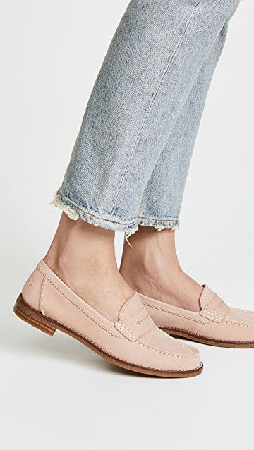 Women Slip On Flat Round Toe Sandals